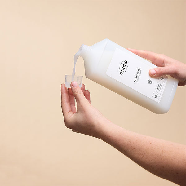 Assouplissant 750ml - Ambiance2 - Savonnerie Fer à Cheval