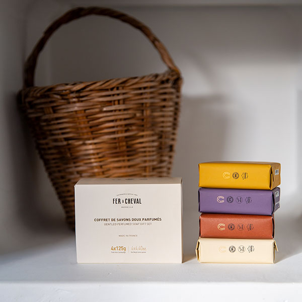 Coffret de Savons Doux Parfumés 4 x 125g - Ambiance2 - Savonnerie Fer à Cheval